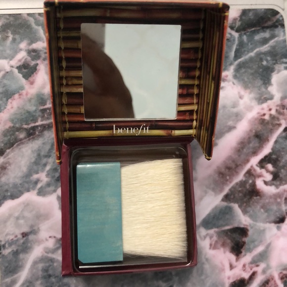HOOLA benefit bronzer - original - Picture 3 of 3